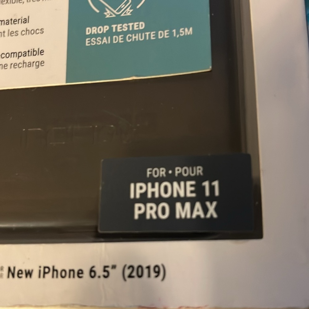 iPhone case - Picture 3 of 3